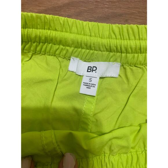 BP. be proud by BP. Pride Gender Inclusive Techy Shorts green size small NEW - Picture 5 of 7